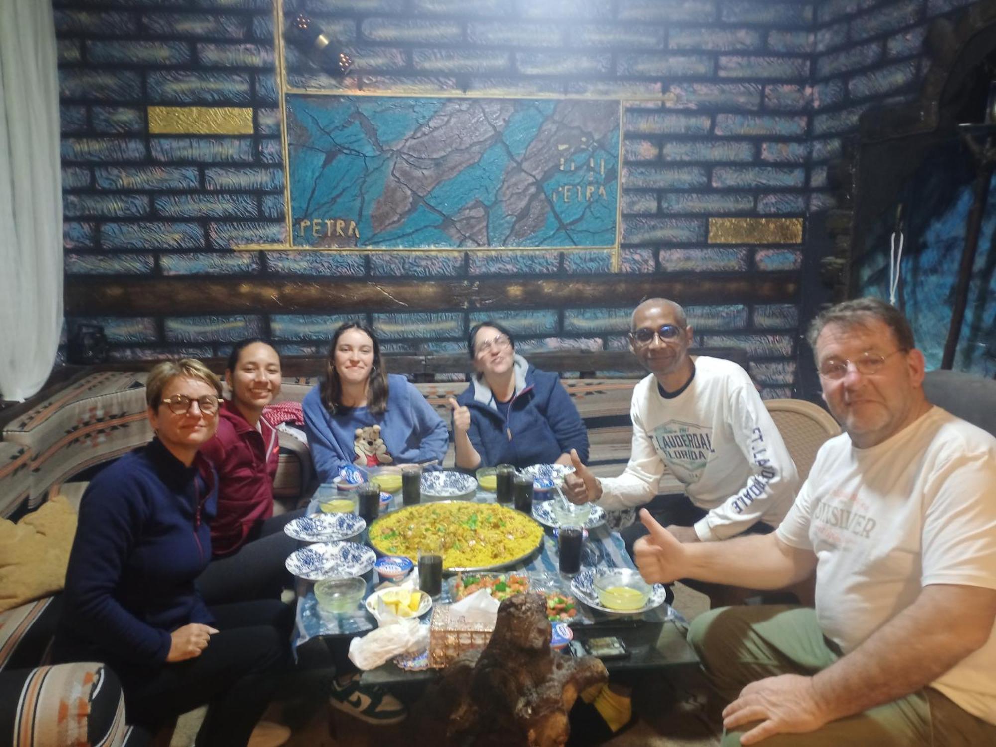 דירות וואדי מוסא Petra Anas House מראה חיצוני תמונה